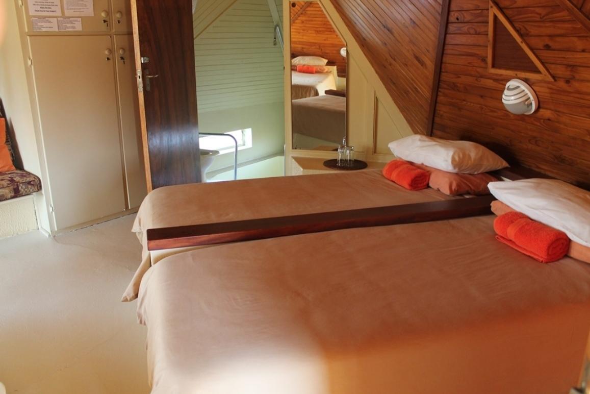 Pyramids Motel Van Reenen Екстер'єр фото