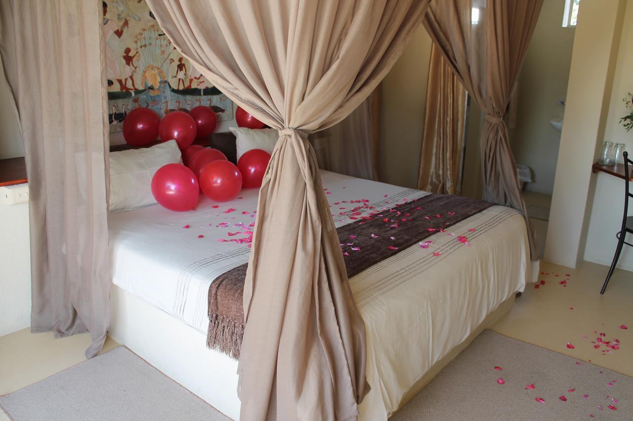 Pyramids Motel Van Reenen Екстер'єр фото