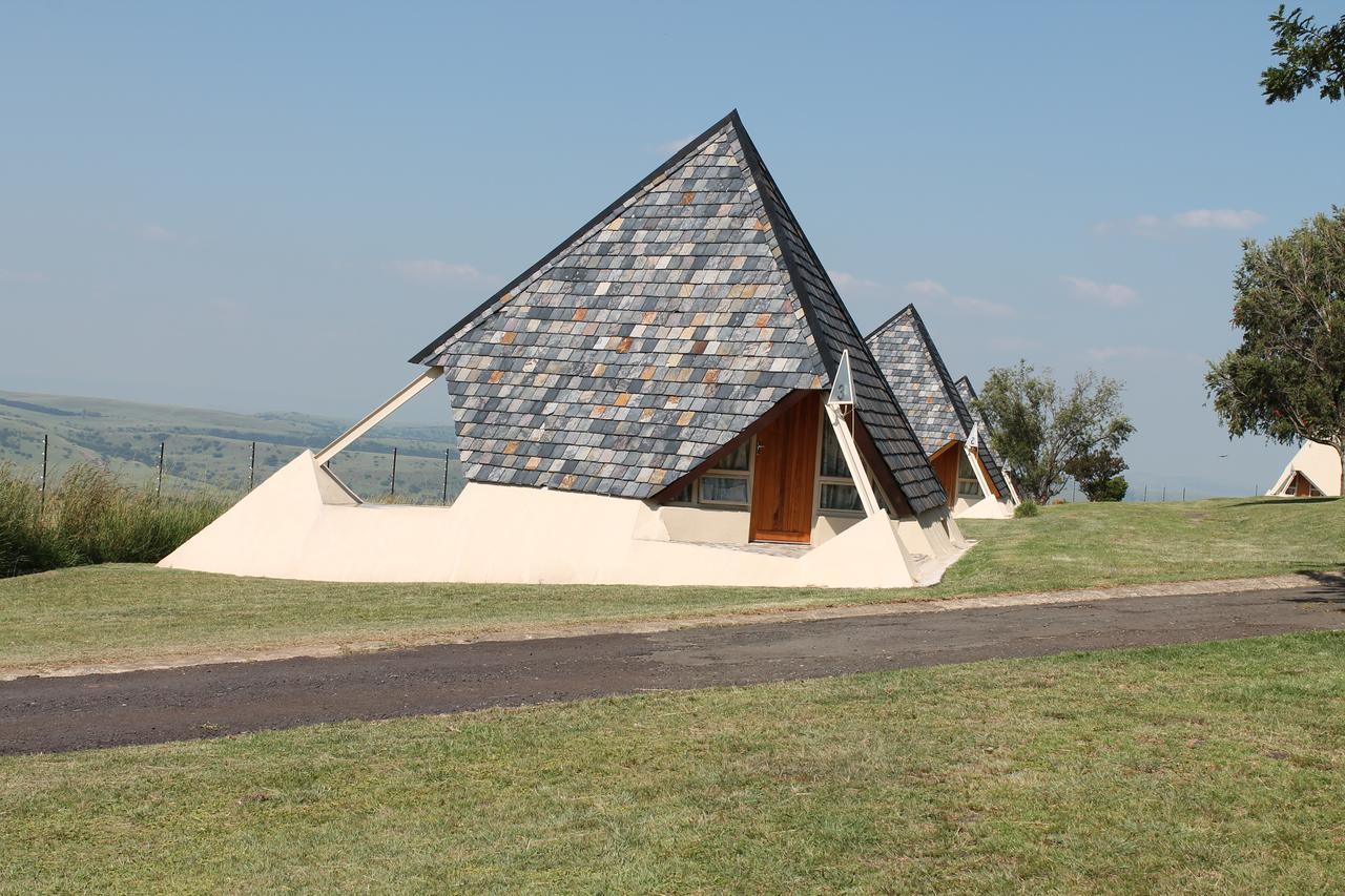Pyramids Motel Van Reenen Екстер'єр фото